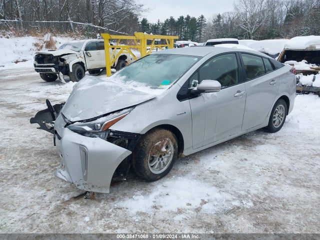 Toyota Prius Le Awd-e 2020 JTDL9RFU9L3017335 Image 2