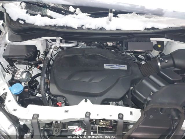 5FNYF6H98JB010480 Honda Pilot Touring