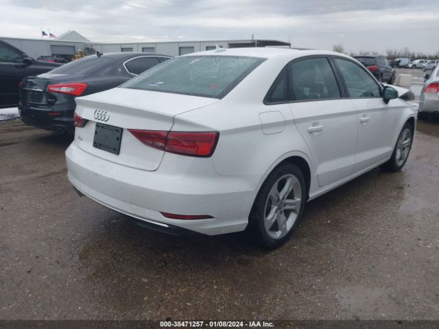 WAUAUGFF0J1041718 Audi A3 2.0t Premium/2.0t Tech Premium