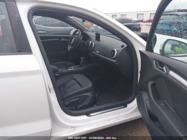 WAUAUGFF0J1041718 Audi A3 2.0t Premium/2.0t Tech Premium