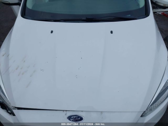 1FADP3F25FL321116 Ford FOCUS SE