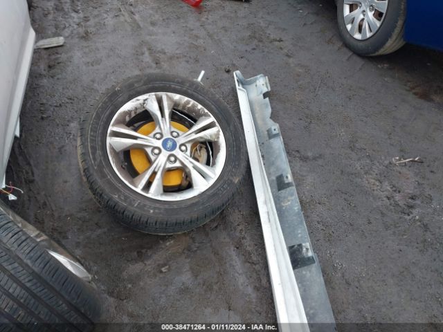 1FADP3F25FL321116 Ford FOCUS SE