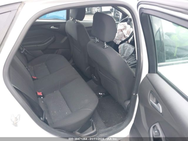 1FADP3F25FL321116 Ford FOCUS SE