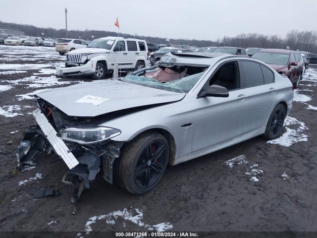 BMW 550i 2014 WBAKN9C55ED000921 Image 2
