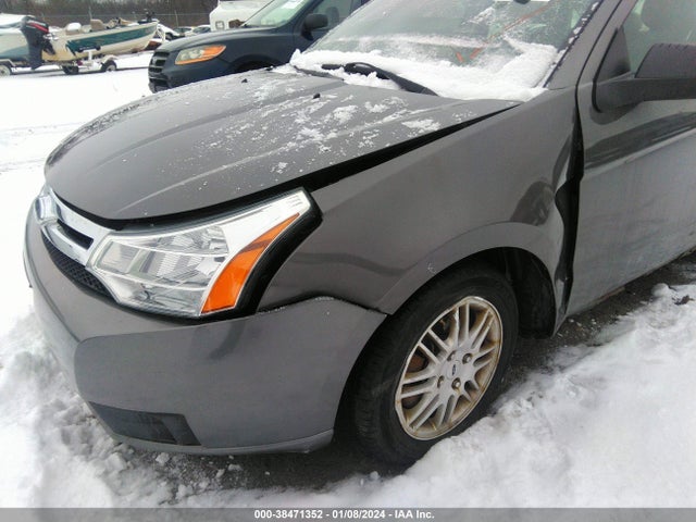 2010 FORD FOCUS SE VIN: 1FAHP3FNXAW200830