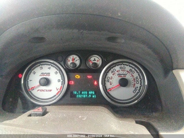 2010 FORD FOCUS SE VIN: 1FAHP3FNXAW200830