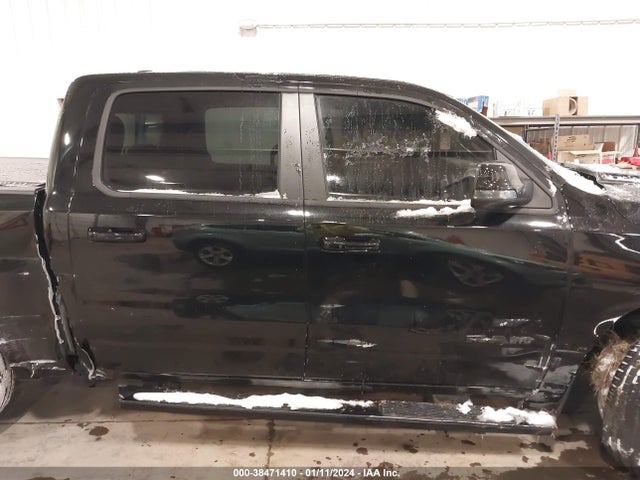 RAM 1500 Laramie  4x4 5'7 Box 2023 1C6SRFJT5PN525117 Image 13
