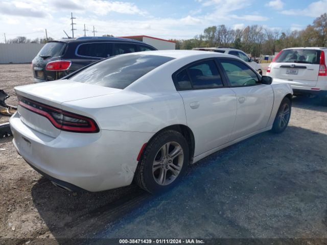 2C3CDXBG6FH826817 Dodge Charger Se