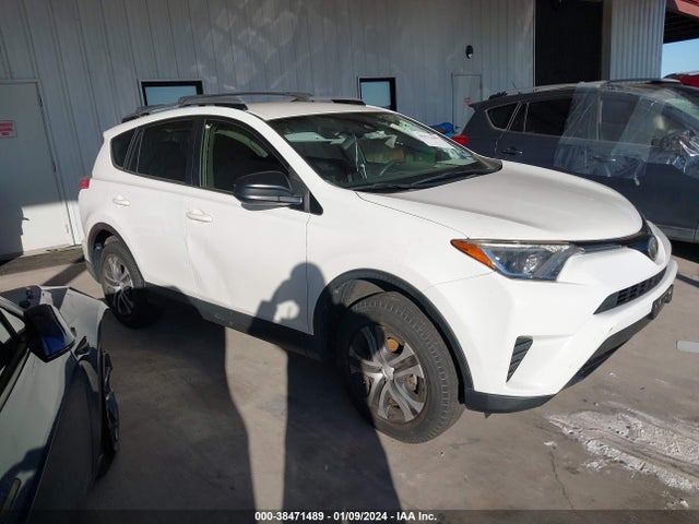 Toyota RAV4 LE 2017 JTMZFREV3HJ139799 Image 13