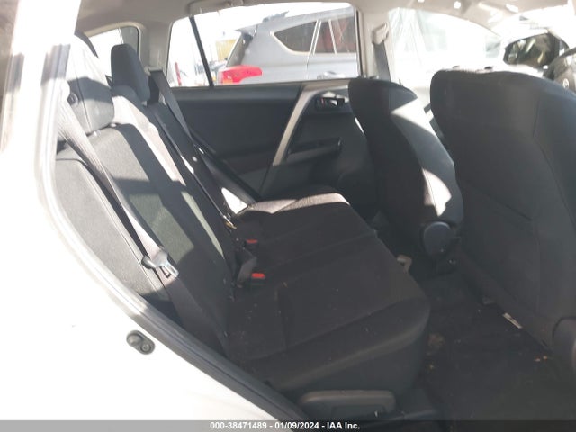 Toyota RAV4 LE 2017 JTMZFREV3HJ139799 Image 8