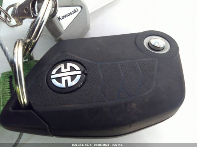 2022 KAWASAKI ZX1002 JKBZXVR11NA000169 Photo 10