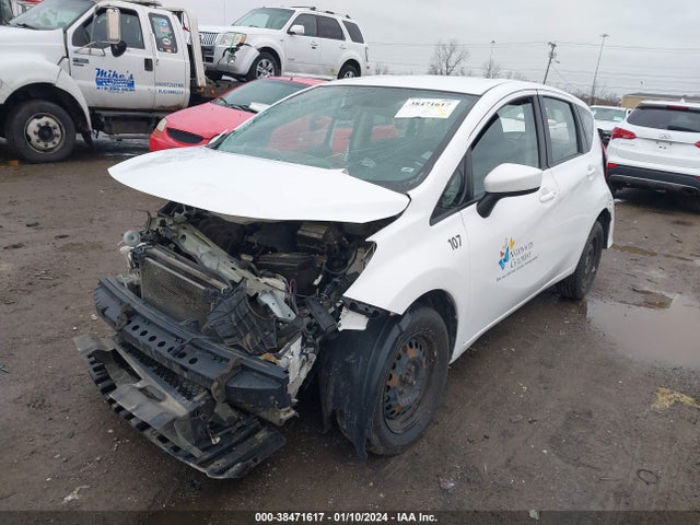 Nissan Versa Note Sv 2018 3N1CE2CP2JL369937 Image 2