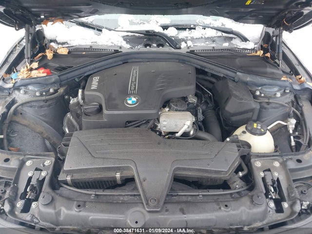 BMW 320i Xdrive 2017 WBA8A3C35HK692440 Image 10