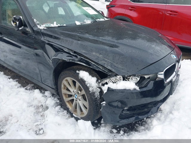 BMW 320i Xdrive 2017 WBA8A3C35HK692440 Image 6