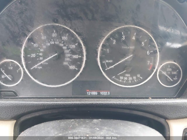 BMW 320i Xdrive 2017 WBA8A3C35HK692440 Image 7