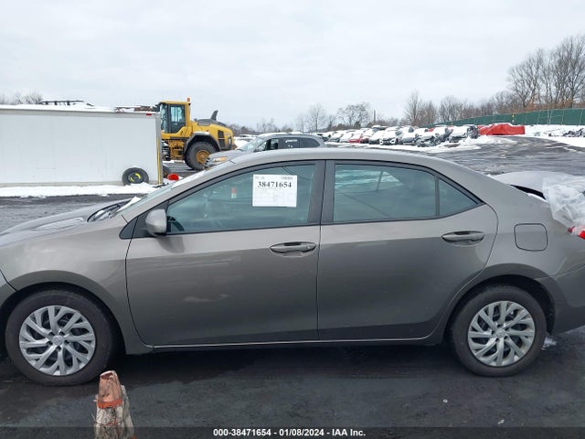 2017 TOYOTA COROLLA LE VIN: 2T1BURHE5HC896038