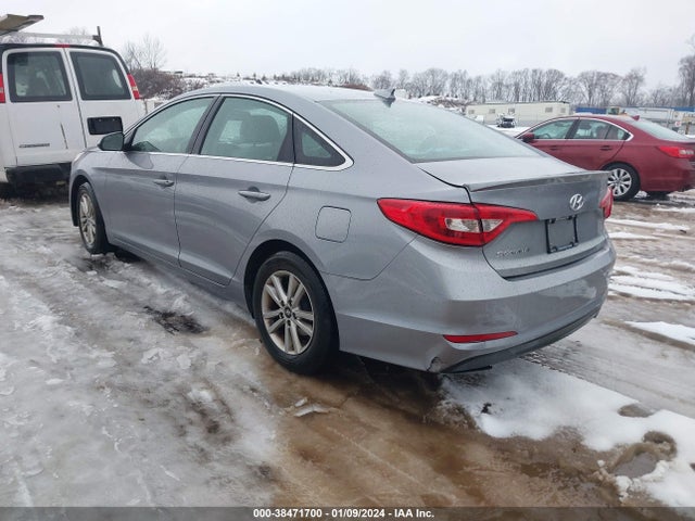 Hyundai SONATA SE 2015 5NPE24AF8FH220332 Image 3