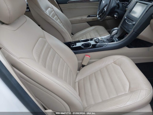 2013 FORD FUSION SE VIN: 3FA6P0HR2DR360679