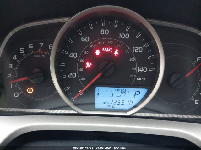 2015 TOYOTA RAV4 XLE VIN: JTMWFREV7FJ044713