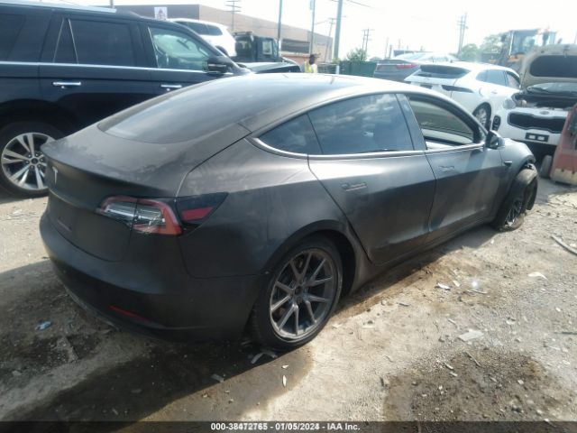5YJ3E1EB3JF113006 Tesla Model 3 Long Range/performance