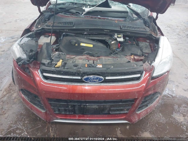 1FMCU9JXXGUA53238 Ford Escape Titanium