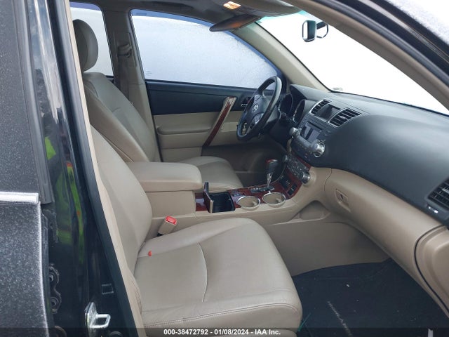 2011 TOYOTA HIGHLANDER LIMITED V6 VIN: 5TDYK3EHXBS044164
