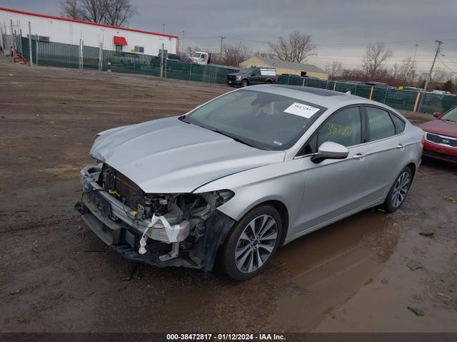 Ford FUSION SE 2019 3FA6P0T92KR270825 Image 2