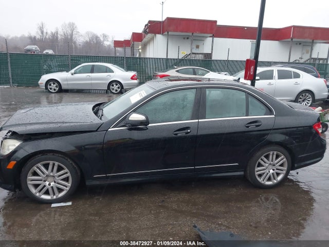 2008 MERCEDES-BENZ C 300 LUXURY 4MATIC/SPORT 4MATIC VIN: WDDGF81X08F188136