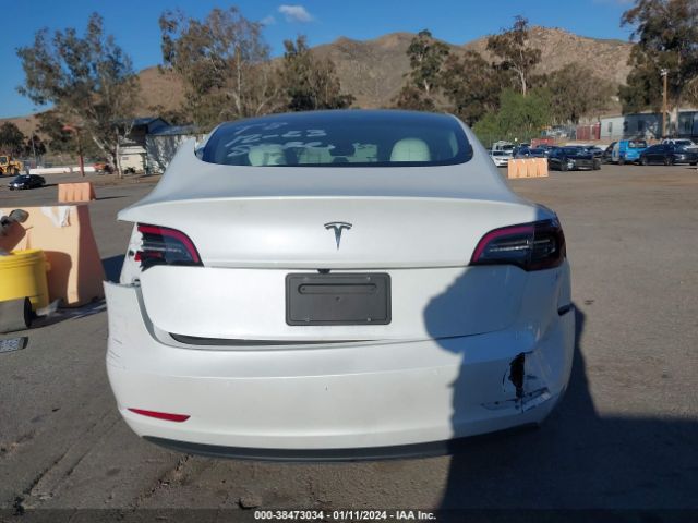 5YJ3E1EA8MF915952 Tesla Model 3 Standard Range Plus Rear-wheel Drive