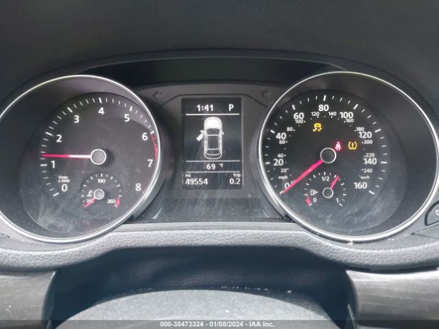 1VWBT7A37HC052346 Volkswagen Passat 1.8t Se