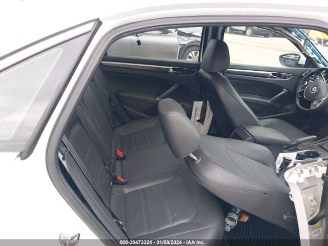 1VWBT7A37HC052346 Volkswagen Passat 1.8t Se