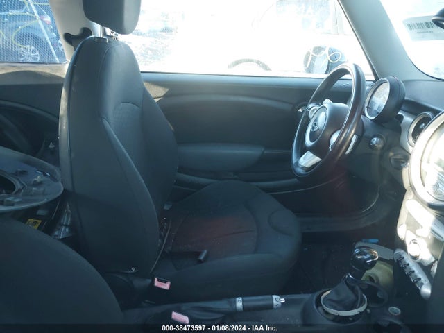 2007 MINI COOPER WMWMF33507TL77314 Photo 4
