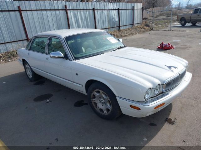 2001 JAGUAR XJ SAJDA24C21LF22454 Photo 0