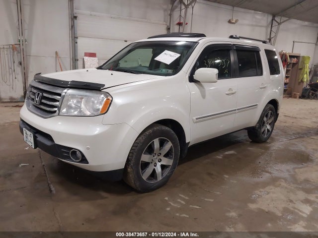 2012 HONDA PILOT TOURING VIN: 5FNYF4H90CB033551