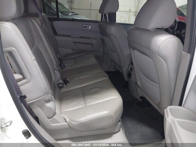 2012 HONDA PILOT TOURING VIN: 5FNYF4H90CB033551