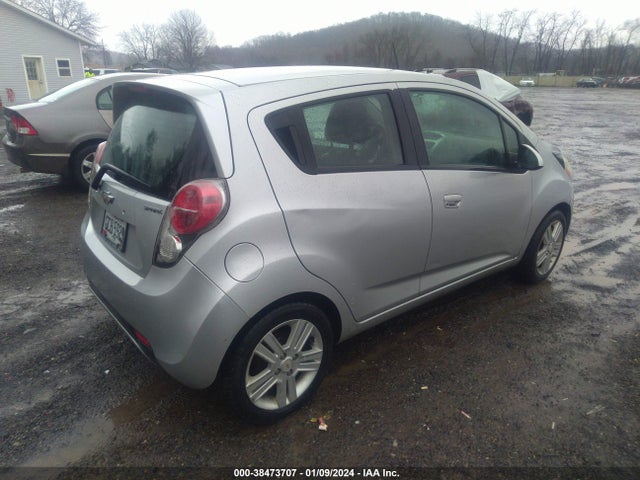Chevrolet Spark Ls Auto 2014 KL8CB6S9XEC414892 Image 4