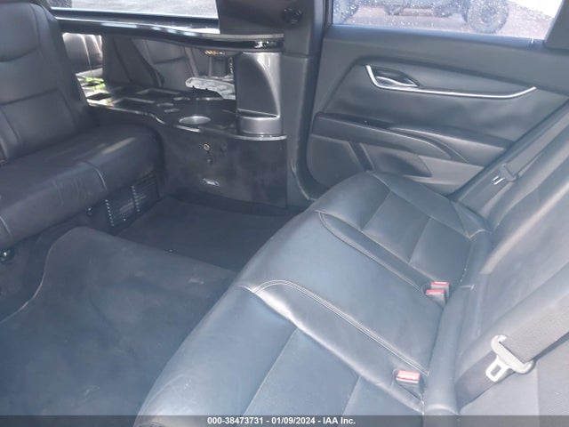 2015 CADILLAC XTS V4U COACHBUILDER LIMOUSINE VIN: 2GEXG6U39F9550241