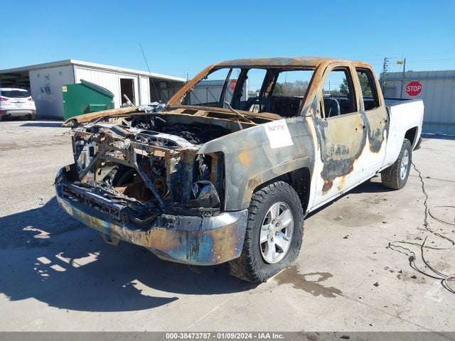 Chevrolet Silverado 1500 1lt 2018 1GCRCREC1JZ163789 Image 2