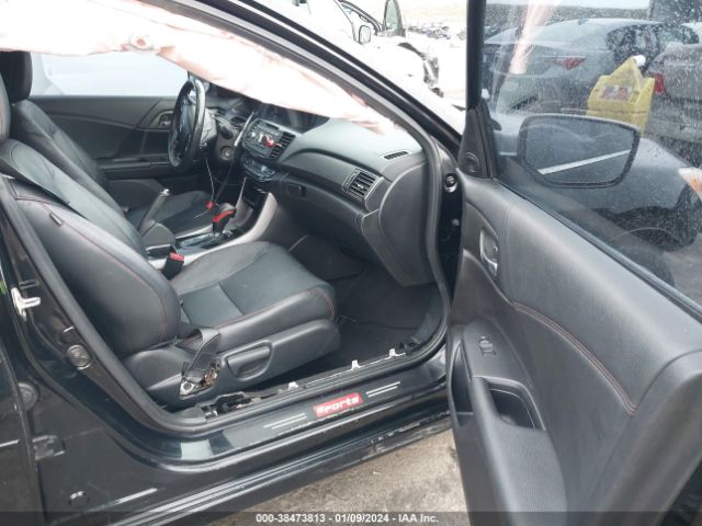 1HGCR2F10HA002126 Honda Accord Sport Se