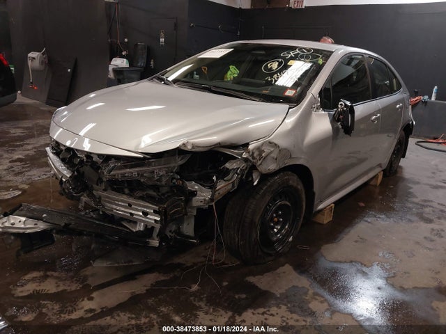 Toyota COROLLA LE 2024 JTDB4MEE1R3017068 Image 2