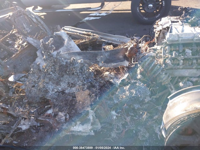 2014 JAGUAR XJ SAJWJ1CDXE8V62929 Photo 4