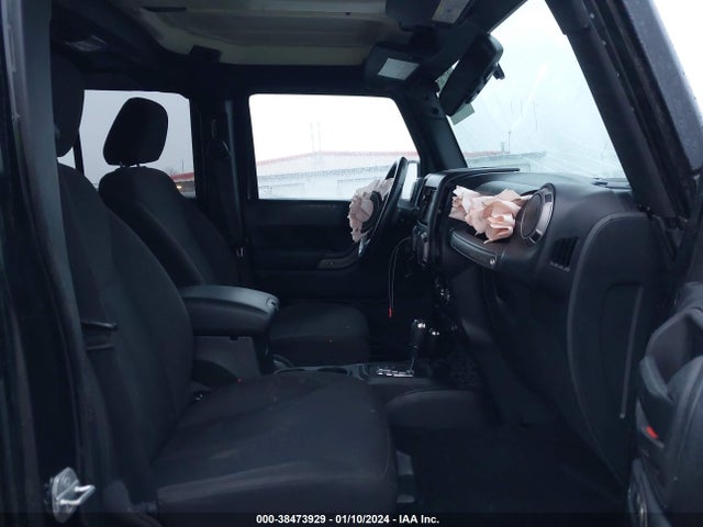 2015 JEEP WRANGLER UNLIMITED SPORT VIN: 1C4HJWDG9FL631203