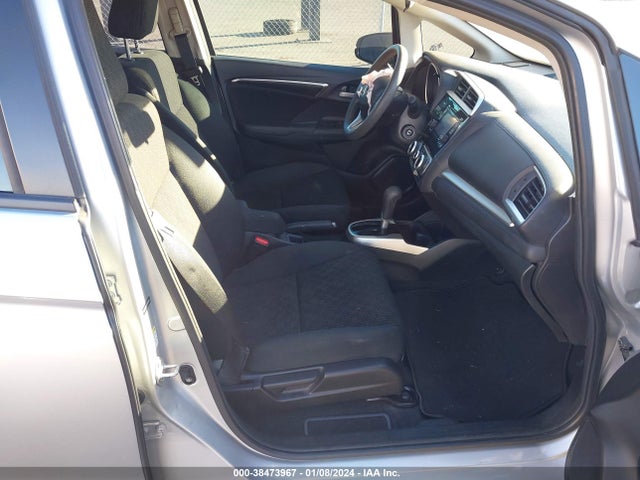 Honda FIT LX 2015 3HGGK5H50FM720248 Image 5
