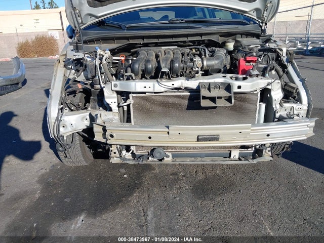 Honda FIT LX 2015 3HGGK5H50FM720248 Image 6