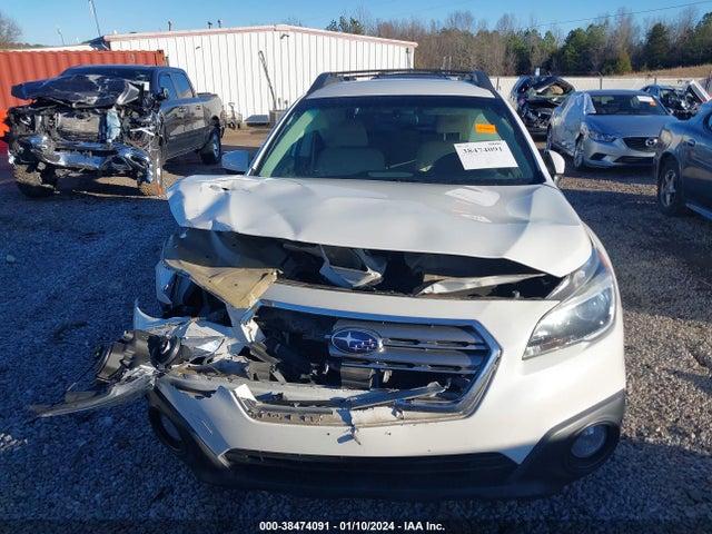 Subaru Outback 2.5i Premium 2017 4S4BSACC5H3417568 Image 11