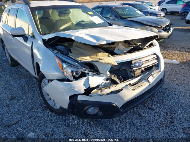Subaru Outback 2.5i Premium 2017 4S4BSACC5H3417568 Image 6