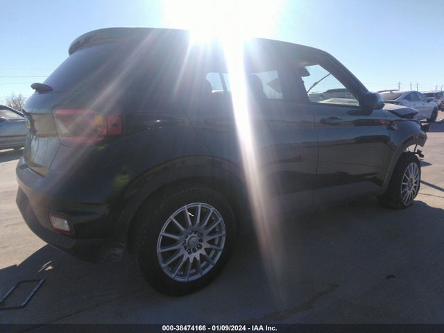 2020 HYUNDAI VENUE SE VIN: KMHRB8A36LU028404