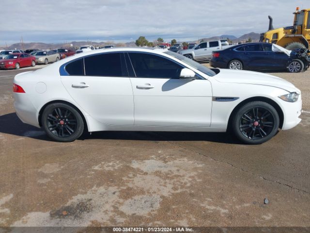 SAJAD4BN5HA952878 Jaguar XE