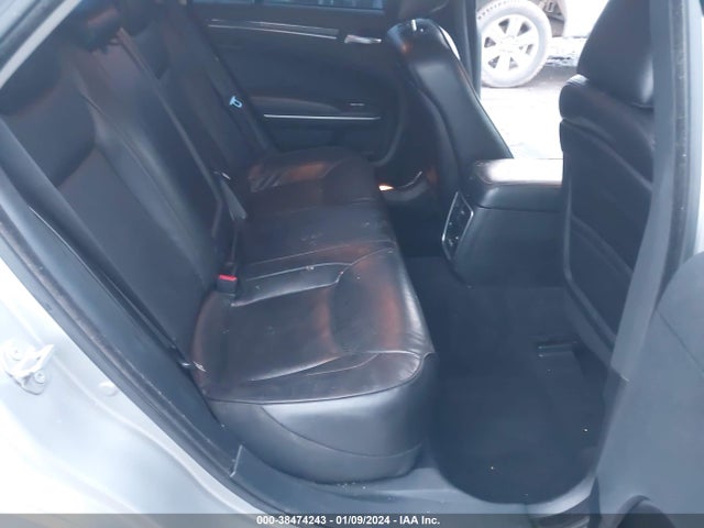 Chrysler 300 Limited 2020 2C3CCAEG6LH127940 Image 8