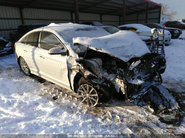2019 5NPE24AF6KH768128 main image